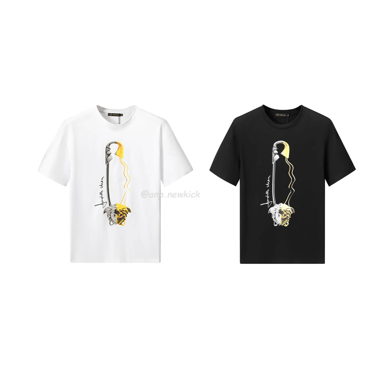 Versace Pattern Medusa Logo Printed Cotton T Shirt (1) - newkick.app